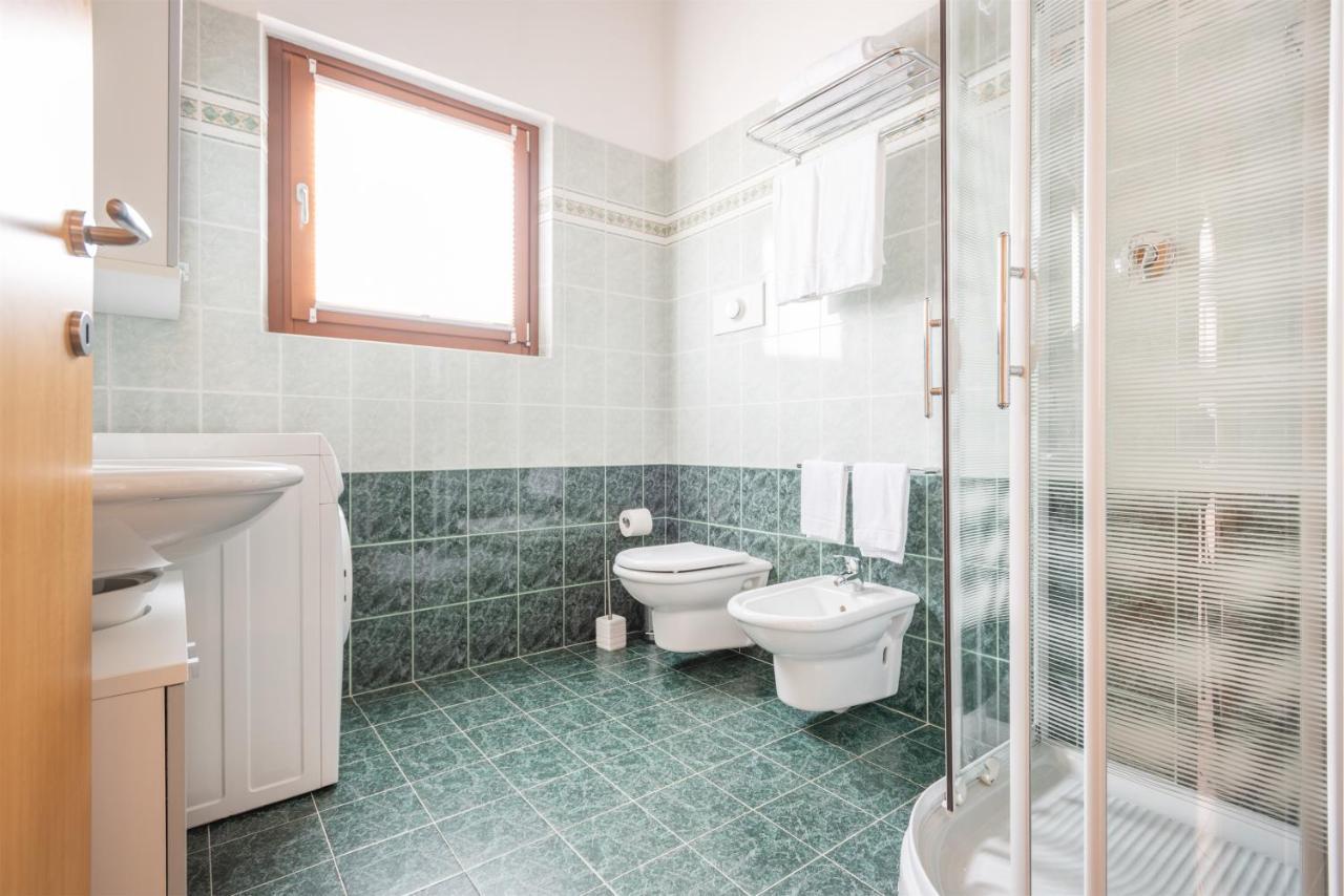 Casa Francesca Relax Apartamento Limone sul Garda Exterior foto