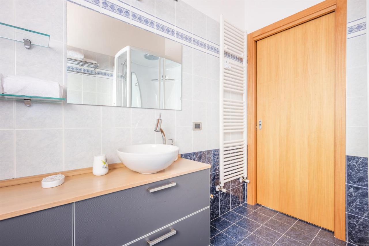 Casa Francesca Relax Apartamento Limone sul Garda Exterior foto