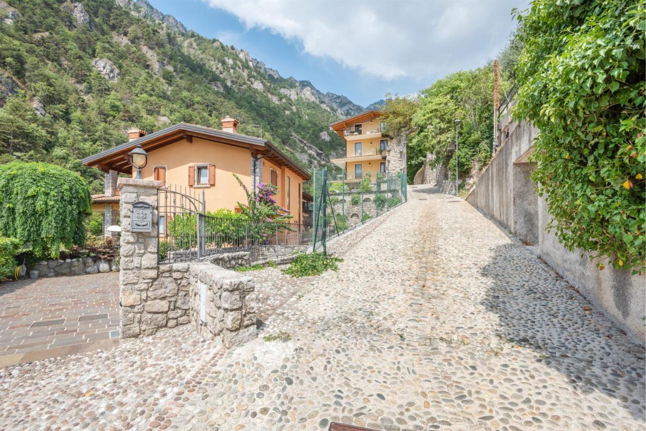 Casa Francesca Relax Apartamento Limone sul Garda Exterior foto
